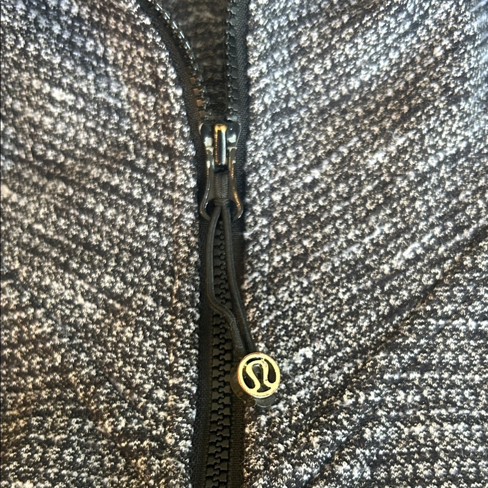 lululemon athletica Women's Charcoal and Black Jacket - Picture 2 of 7